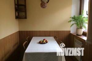 2-к квартира, посуточно, 50м2, 1/2 этаж