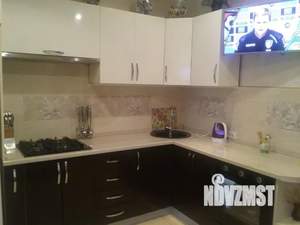 2-к квартира, посуточно, 50м2, 1/2 этаж