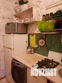 1-к квартира, посуточно, 30м2, 1/2 этаж