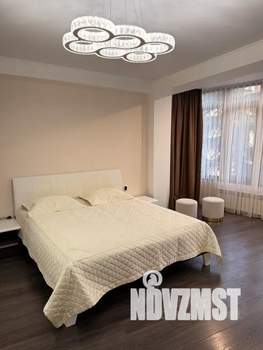 1-к квартира, посуточно, 80м2, 2/4 этаж