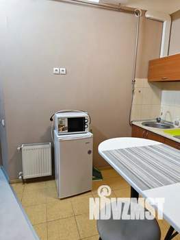 1-к квартира, посуточно, 40м2, 2/4 этаж