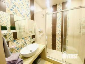 2-к квартира, посуточно, 77м2, 6/20 этаж
