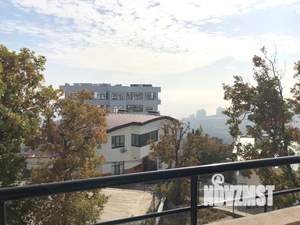 Студия квартира, посуточно, 45м2, 2/9 этаж