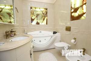 3-к квартира, на длительный срок, 135м2, 5/6 этаж