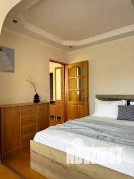 1-к квартира, посуточно, 49м2, 1/1 этаж