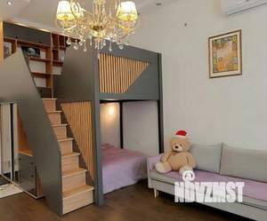 1-к квартира, посуточно, 42м2, 1/1 этаж