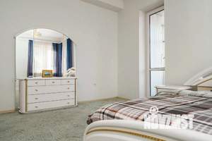 5-к квартира, посуточно, 150м2, 1/1 этаж