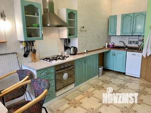 4-к квартира, посуточно, 100м2, 1/1 этаж