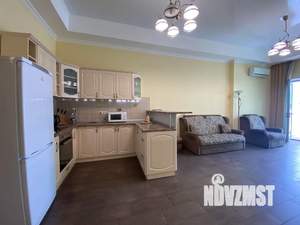 1-к квартира, посуточно, 50м2, 5/10 этаж