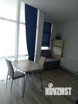 Студия квартира, посуточно, 35м2, 6/7 этаж