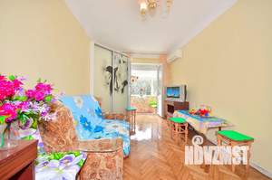 1-к квартира, посуточно, 33м2, 4/4 этаж