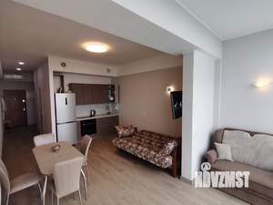Студия квартира, посуточно, 35м2, 6/9 этаж