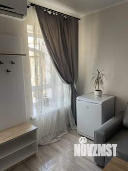 Студия квартира, посуточно, 20м2, 3/3 этаж