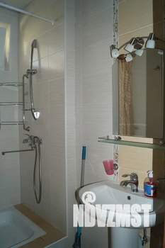 1-к квартира, посуточно, 27м2, 1/2 этаж