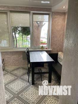 2-к квартира, посуточно, 40м2, 1/2 этаж