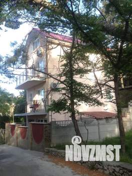 2-к квартира, посуточно, 40м2, 3/3 этаж