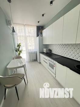 1-к квартира, посуточно, 38м2, 4/4 этаж