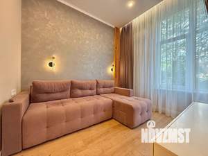 Студия квартира, посуточно, 45м2, 1/8 этаж