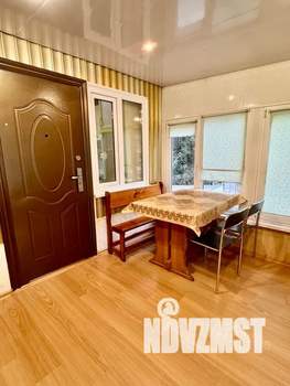 2-к квартира, посуточно, 35м2, 2/2 этаж