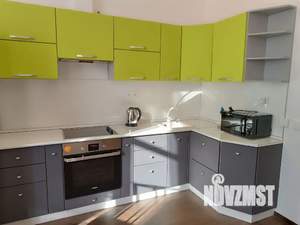 Студия квартира, посуточно, 42м2, 2/3 этаж