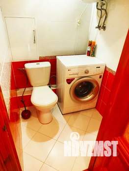 2-к квартира, посуточно, 65м2, 1/9 этаж