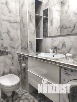 Студия квартира, посуточно, 28м2, 2/10 этаж