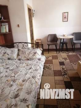 1-к квартира, посуточно, 27м2, 2/2 этаж