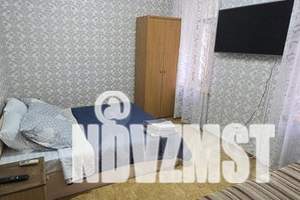 1-к квартира, посуточно, 28м2, 1/2 этаж