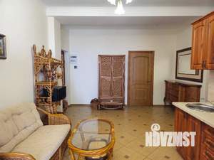 4-к квартира, посуточно, 100м2, 2/5 этаж