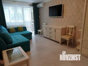 2-к квартира, посуточно, 49м2, 3/5 этаж