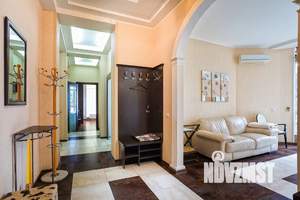 3-к квартира, посуточно, 102м2, 2/7 этаж