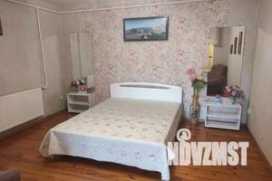 2-к квартира, посуточно, 60м2, 1/2 этаж