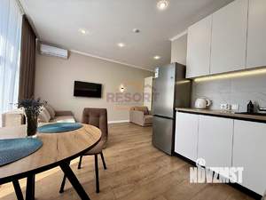 Студия квартира, посуточно, 35м2, 4/8 этаж