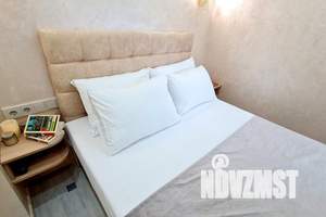 2-к квартира, посуточно, 47м2, 15/20 этаж