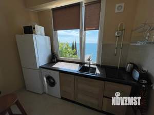 1-к квартира, посуточно, 35м2, 1/2 этаж