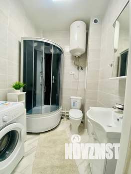 Студия квартира, посуточно, 30м2, 1/2 этаж