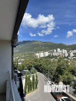 Студия квартира, посуточно, 35м2, 3/18 этаж