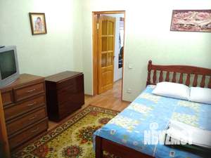 2-к квартира, посуточно, 40м2, 1/1 этаж