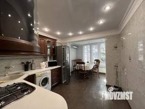 3-к квартира, посуточно, 81м2, 3/9 этаж