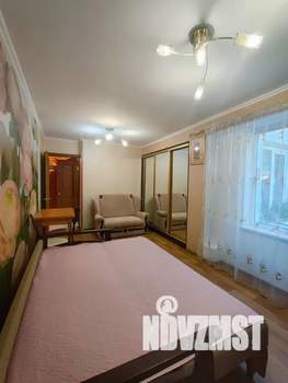 1-к квартира, посуточно, 35м2, 3/9 этаж