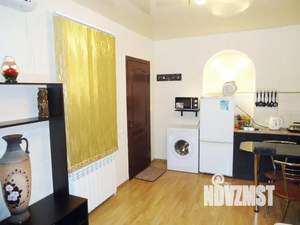 Студия квартира, посуточно, 40м2, 2/3 этаж