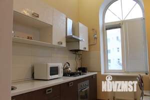 2-к квартира, посуточно, 48м2, 4/4 этаж