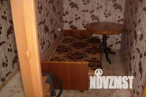 2-к квартира, посуточно, 50м2, 1/2 этаж