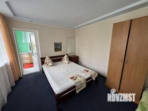 1-к квартира, посуточно, 40м2, 1/2 этаж