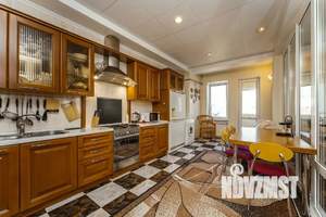 5-к квартира, посуточно, 150м2, 6/8 этаж