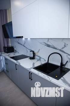 1-к квартира, посуточно, 35м2, 4/7 этаж