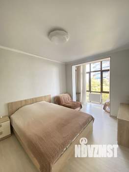 1-к квартира, посуточно, 39м2, 3/18 этаж