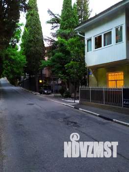 1-к квартира, посуточно, 38м2, 1/2 этаж