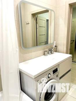 1-к квартира, посуточно, 35м2, 3/8 этаж