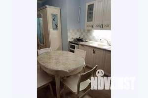 2-к квартира, посуточно, 46м2, 1/1 этаж